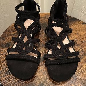Lauren Conrad black womens flat sandals size 9